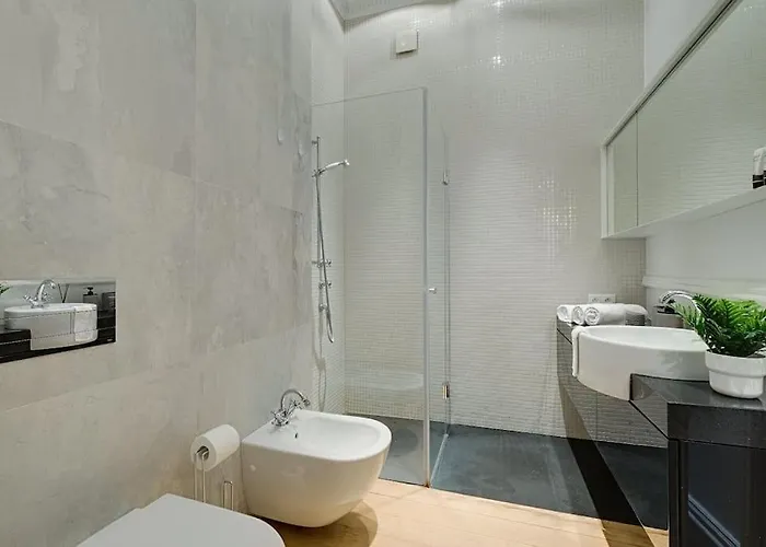 Apartment Place*unique Royal Route View*4 Bedrooms*6beds Warschau